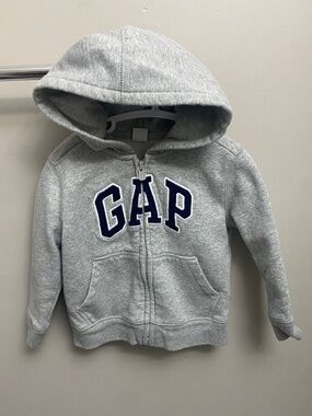Gap Hoodie 💚2 for 20💚